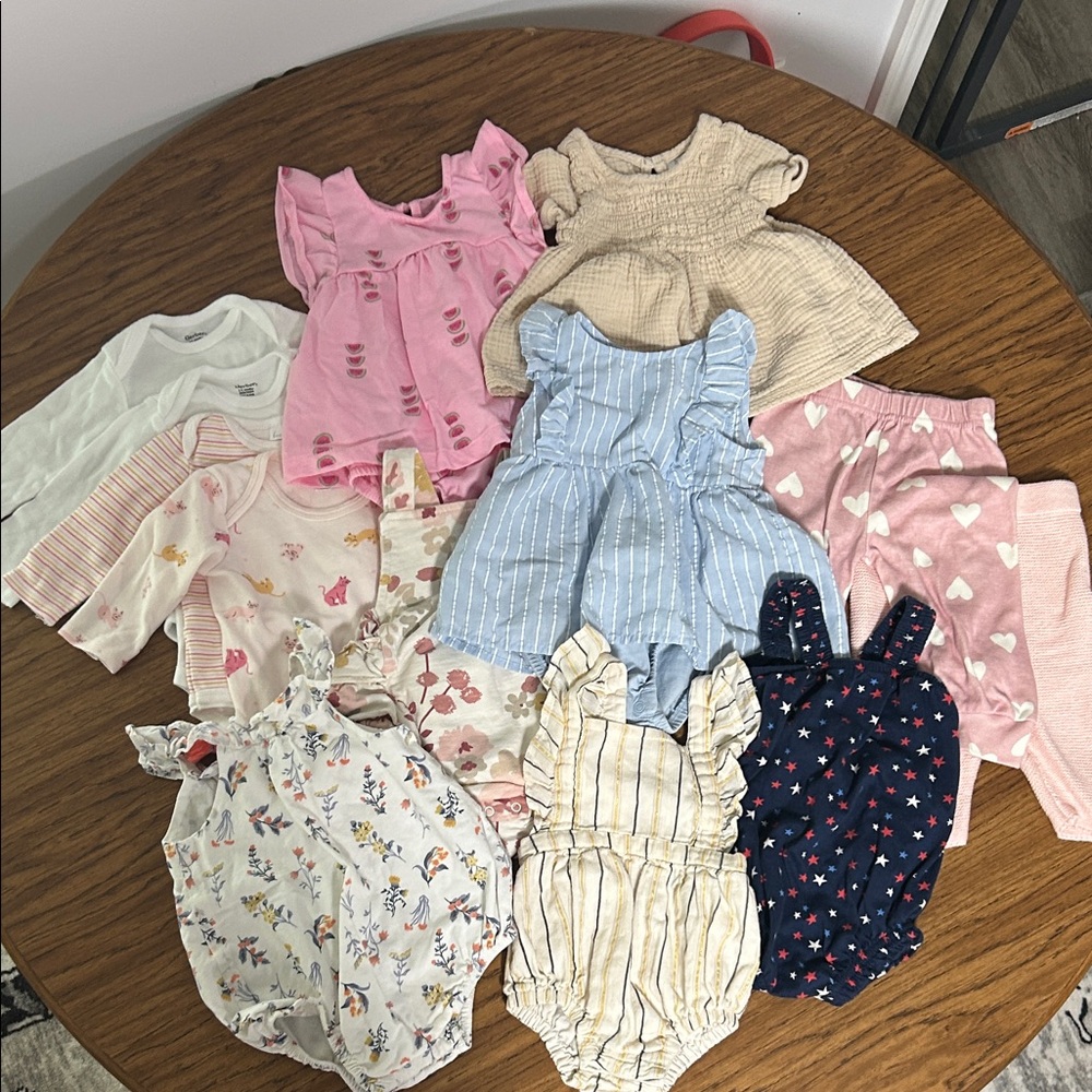 Bundle of Assorted Baby Clothing